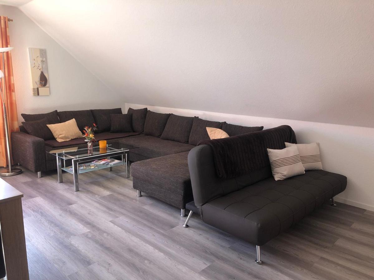 Ferienwohnung Viezens Neustadt am Rubenberge Luaran gambar